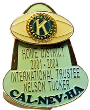 Kiwanis Inter. Cal-Nev-Ha Inter. Trustee Nelson Tucker 2001-2004 Lapel Pin