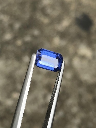 1.24 Cts Ultimate Violet's Purple 100% Natural Sapphire Unheated Sri Lanka mine - Bild 5 von 5