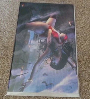 VAMPIRELLA #1 Tiago Da Silva EXCLUSIVE VIRGIN VARIANT 2025 LTD 250 COPIES!