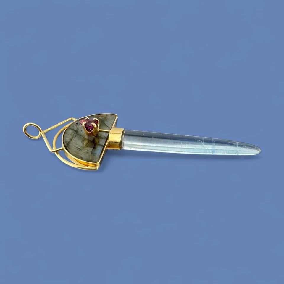 Vintage 14K Gold Sword Pendant w Aquamarine, Labradorite & Red Gemstone 5.2g - Image 4 of 4