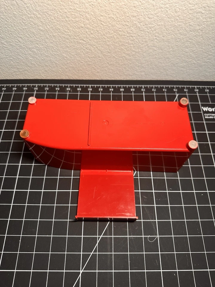 Красная ножная педаль Bernina 830 с лотком для шнура и держателем для контейнера только от оригинального производителя - Изображение 3 из 4