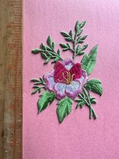 1 Pc pink PRETTY FLOWER Iron on Flower embroidered Patch  lot A
