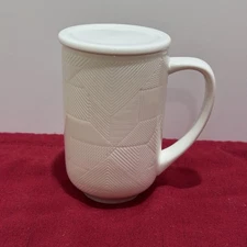 Davids Tea Nordic Mosaic Textured White Mug w/Lid /Saucer DAVIDsTEA