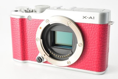 デジタルカメラ FUJIFILM X-A1 +XC16-50&XC50-230 RED Fujifilm X-A1 16.3MP Digital Camera Body Red / Silver With