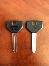 Y157P - Brand New Ilco Jeep/Dodge/Chrysler Key Blanks - 2 QTY