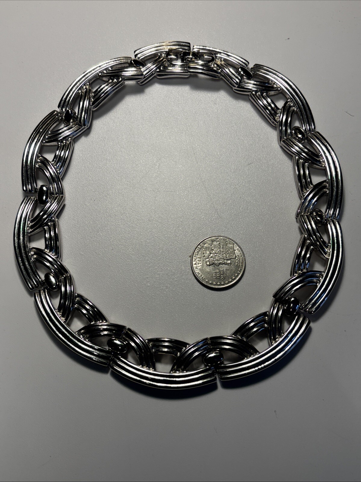 VINTAGE SIGNED GIVENCHY CHUNKY INTERLINKED SILVER… - image 6