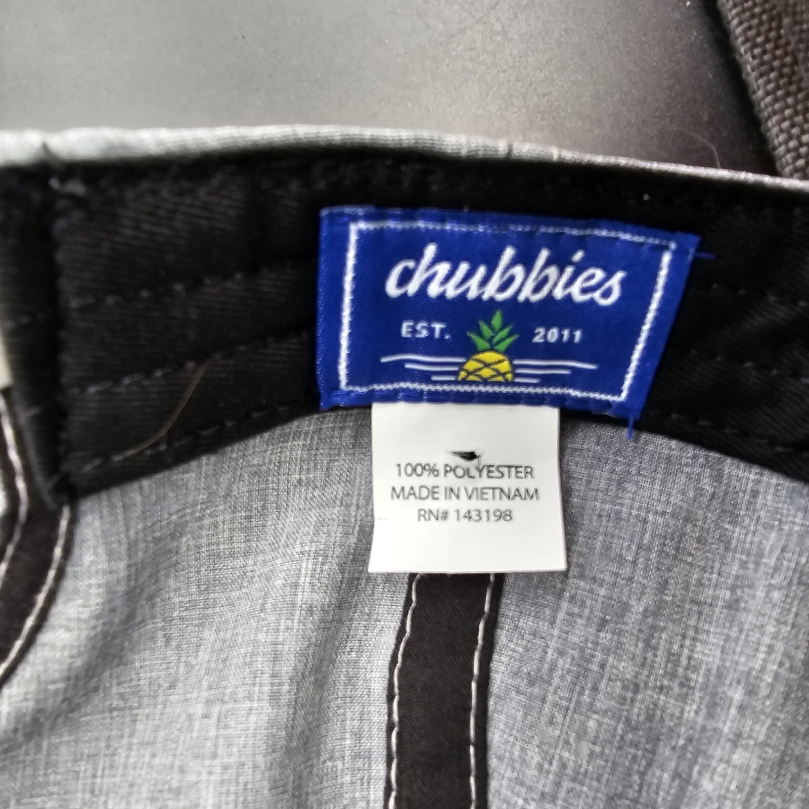 Chubbies Embroidered Pineapple Gray Hat EUC - image 10