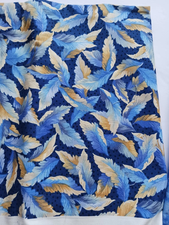 Lote Tela Algodón Acolchado Azul Amarillo y Dorado Northcott 4 Piezas Remolinos Florales Foto 2 de 4