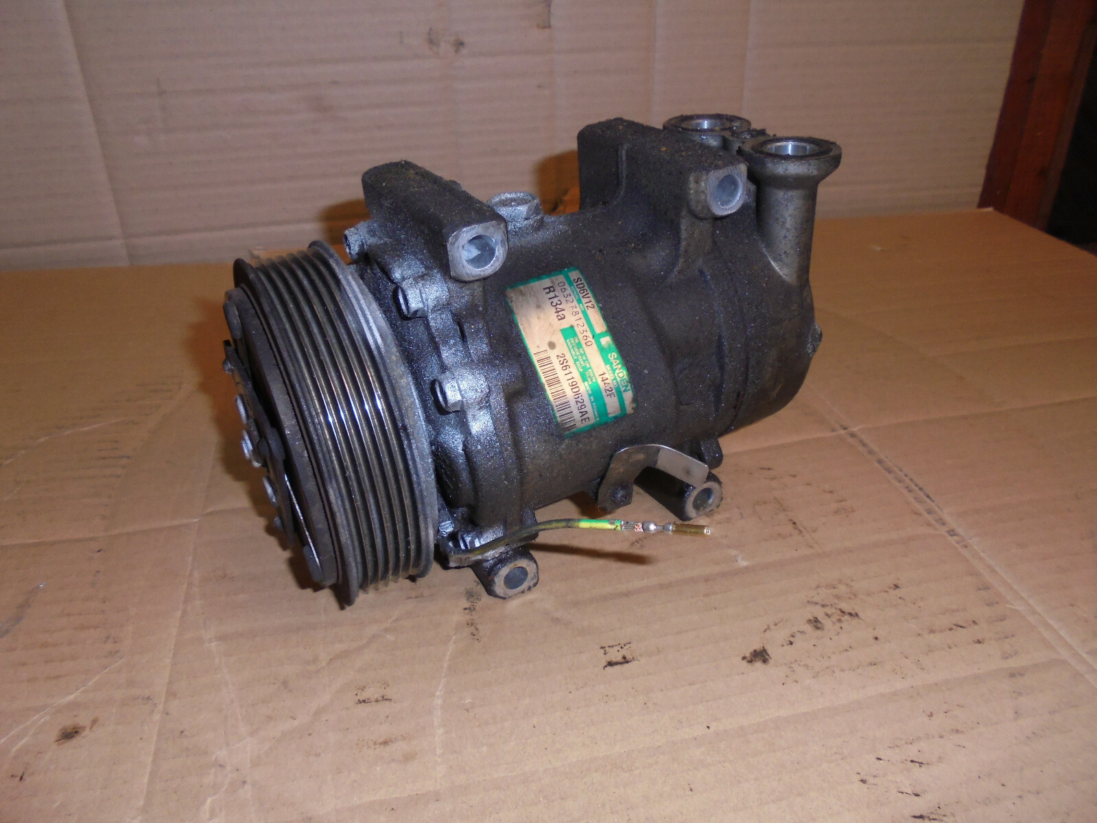 Picture 1 of 4