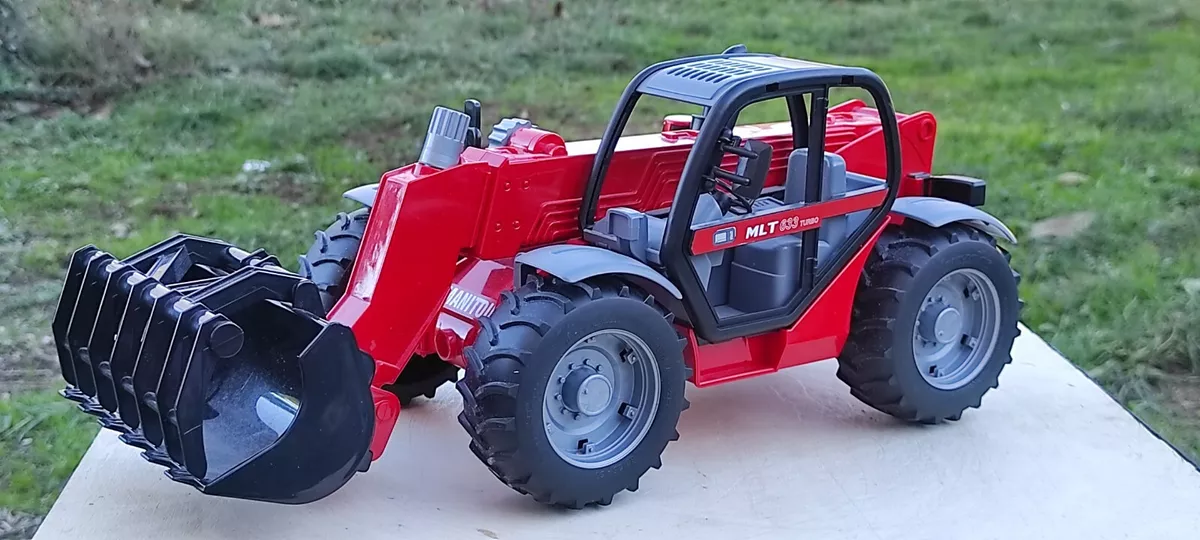 Bruder Manitou MLT 633 Turbo véhicule TP BTP travaux jouet idée