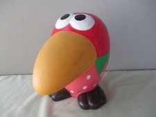 Figurine mascotte boule de chocolat Kyorochan Morinaga tirelire fraise occasi...