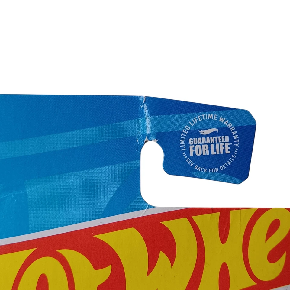 Hot Wheels 2020 BMW i8 Roadster 156/250 – HW Roadsters 10/10 – Silver Intl Card - Image 4 of 4