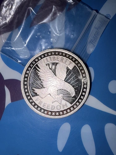 US Liberty Eagle -Freedom Coin -One Troy Ounce .999 Fine Silver Bullion