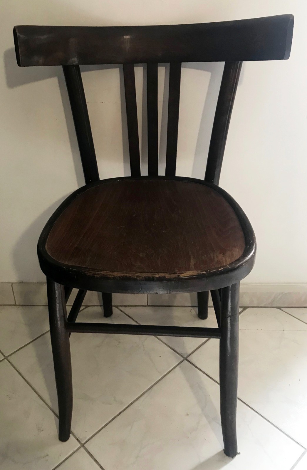 Foto 5 di 9