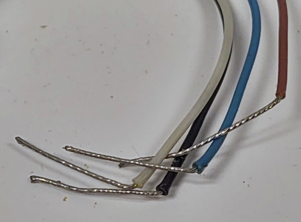 Banner Engineering D12DAB6FP Photoelectric Proximity Sensor - Image 3 of 3