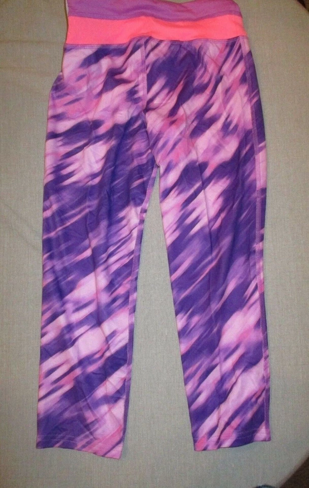 009X13 Champion 9735 C9 Girls Performance Duo Dry Capri XSmall 4-5 Purple Blur - Image 2 of 2