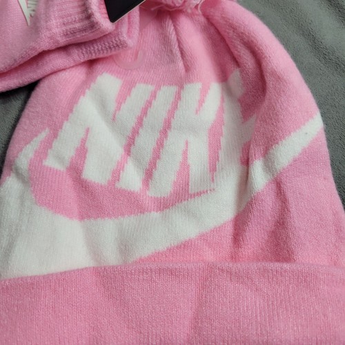 Nike Youth 2-Piece Pink Beanie & Gloves Set Warm Knit Winter Accessories Logo De - Picture 4 of 8