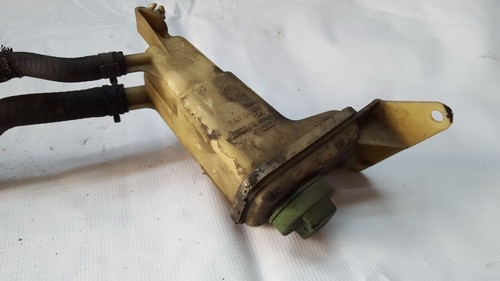 Volkswagen Passat 1998 Power Steering Pump Oil Reservoir Tank 8d04 #768304-68
