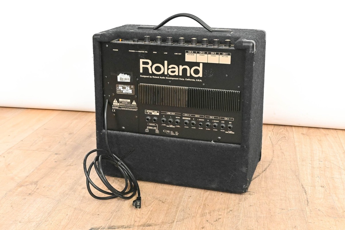 Roland KC-300 55w 4チャンネル入力付き Roland KC-300 55w 4チャンネル入力付き - メルカリ