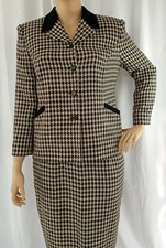 Vintage Evan Picone 1980s Black  White Skirt Suit
