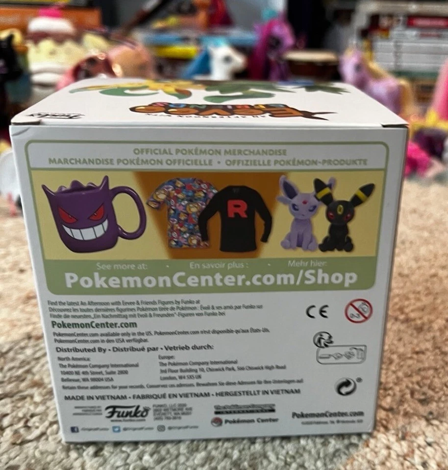 Estatua de eevee y amigos Leafeon Foto 2 de 2