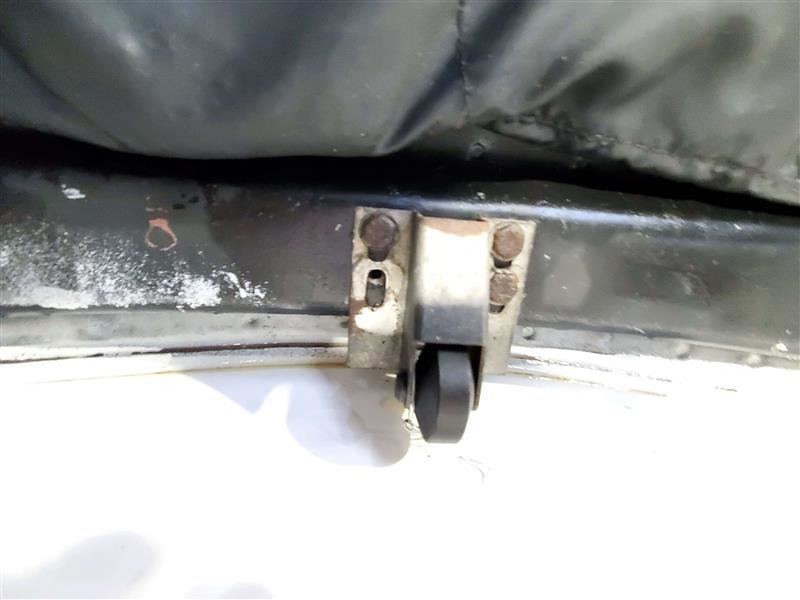 Hood White 4Dr RWD Needs Paints OEM 1980 Rolls Royce Silver Shadow II 