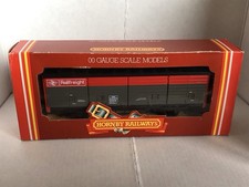 Hornby Railways OO Gauge R.247 BR Closed Van Speedlink Livery MINT Condition