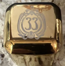 Club 33 Disneyland Exclusive Drink Cube - New - gold - Cool Drinks without Water