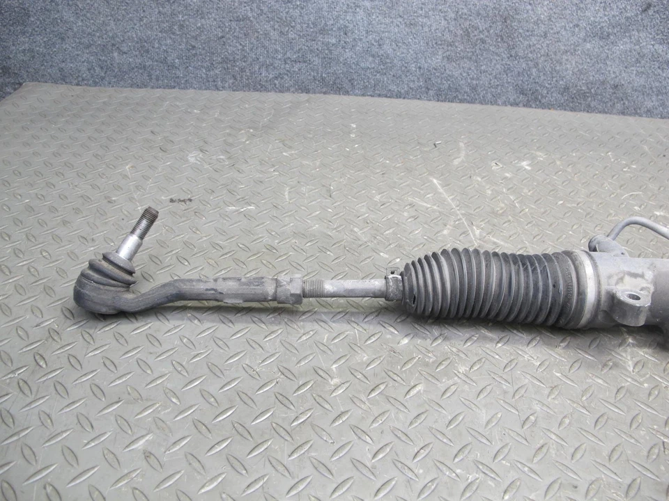 BMW E63 E64 M6 2006-2010 Hydro Servotronic dirección asistida cremallera y piñón Foto 3 de 4