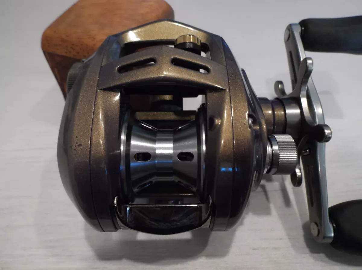 Daiwa Alphas 103 Purple (#652)