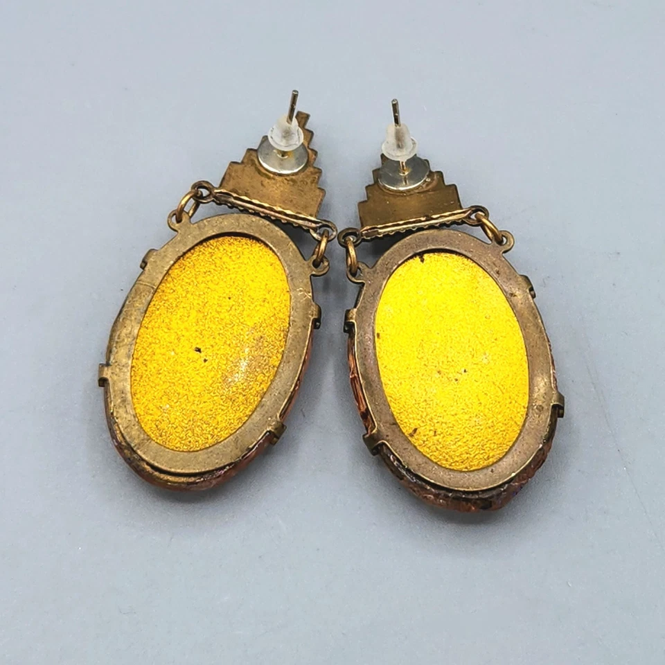 Pendientes colgantes de latón de vidrio art déco checo rosa claro moldeado ornamentado Foto 3 de 4