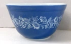 Pyrex Blue Colonial Mist 1.5 Pint Mixing Bowl 5.5 inch 70s Vintage Corning USA