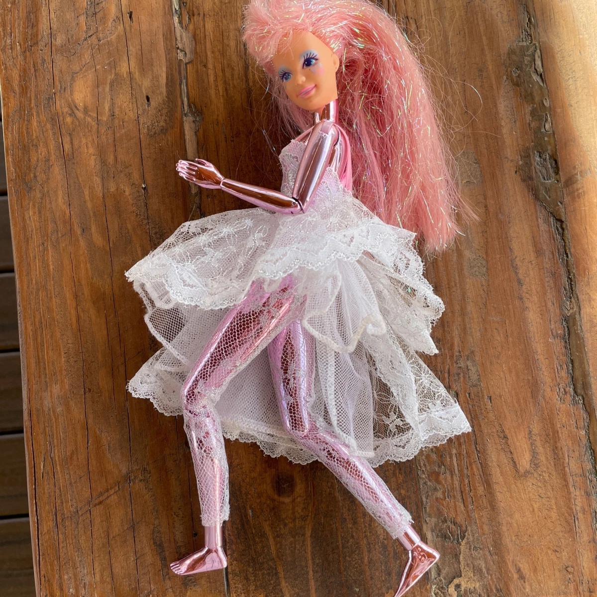 Mattel SPECTRA Doll Lacey Spacey Pink Metallic Original Outfit