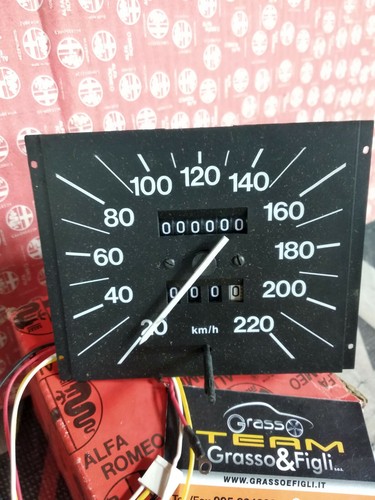 Strumentazione contachilometri Alfa Romeo Km/h 161004301003/01 0060740859 - Picture 2 of 6