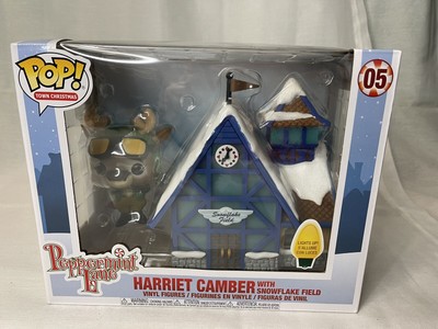 05 - HARRIET CAMBER snowflake field (Funko POP Town Christmas - Peppermint Lane) EUR 102,41 - FR