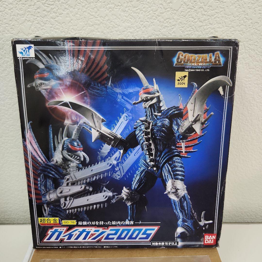 BANDAI - nana 超合金 ガイガン2005 (GD-76) バンダイ 商品・サービスサイト | GD-76N 超合金ガイガン2005