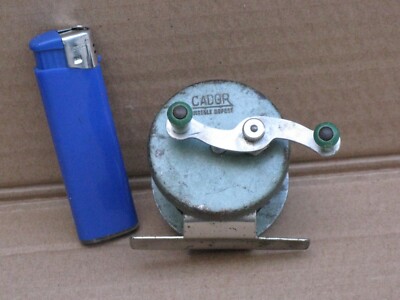 MOULINET DE PÊCHE ancien, marque Cador