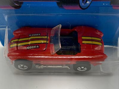 Hot Wheels Classics #31 Classic Cobra Red 2535 Mattel 1988 Hood