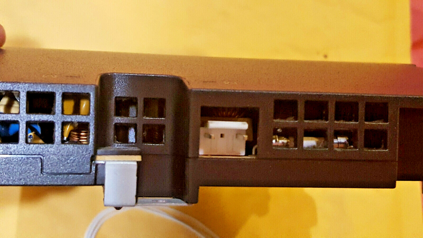 OEM Sony PlayStation 3 Ps3 Power Supply EADP260AB CECHH01 w/ Screw