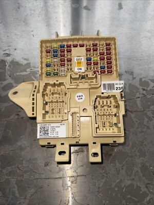 2019-2021 GENESIS G70 CABIN FUSE RELAY JUNCTION BLOCK BOX OEM 91953-G9230
