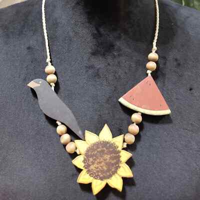 Womens Fashion Wooden Handmade Sunflower Collar Necklace