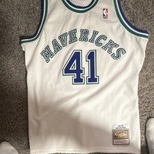 Mitchell  Ness Dallas Mavericks Dirk Nowitzki 41 NBA Jersey White