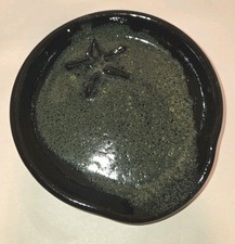 Phyllis Moore Studio Pottery Spoon Rest Trinket Dish Black Starfish Stoneware