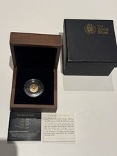 2012 Royal Mint Proof Quarter Sovereign Gold Coin Special Presentation