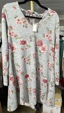 NWT Francesca’s Fuzzy Gray Knit Tie Back Floral Print Dress Womens Sz Med