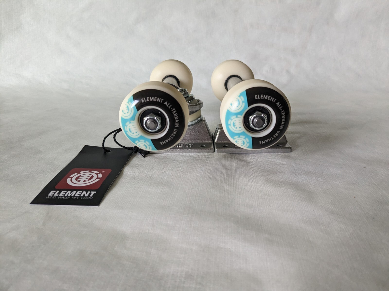 Element Skateboard Trucks With Wheels 52mm and ABEC 5 Bearings Plus Hex