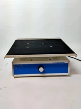 Cole-Parmer Adjustable Rocker Shaker 51401-00