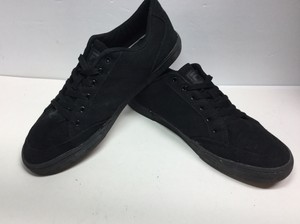 fila men's classic canvas shoes