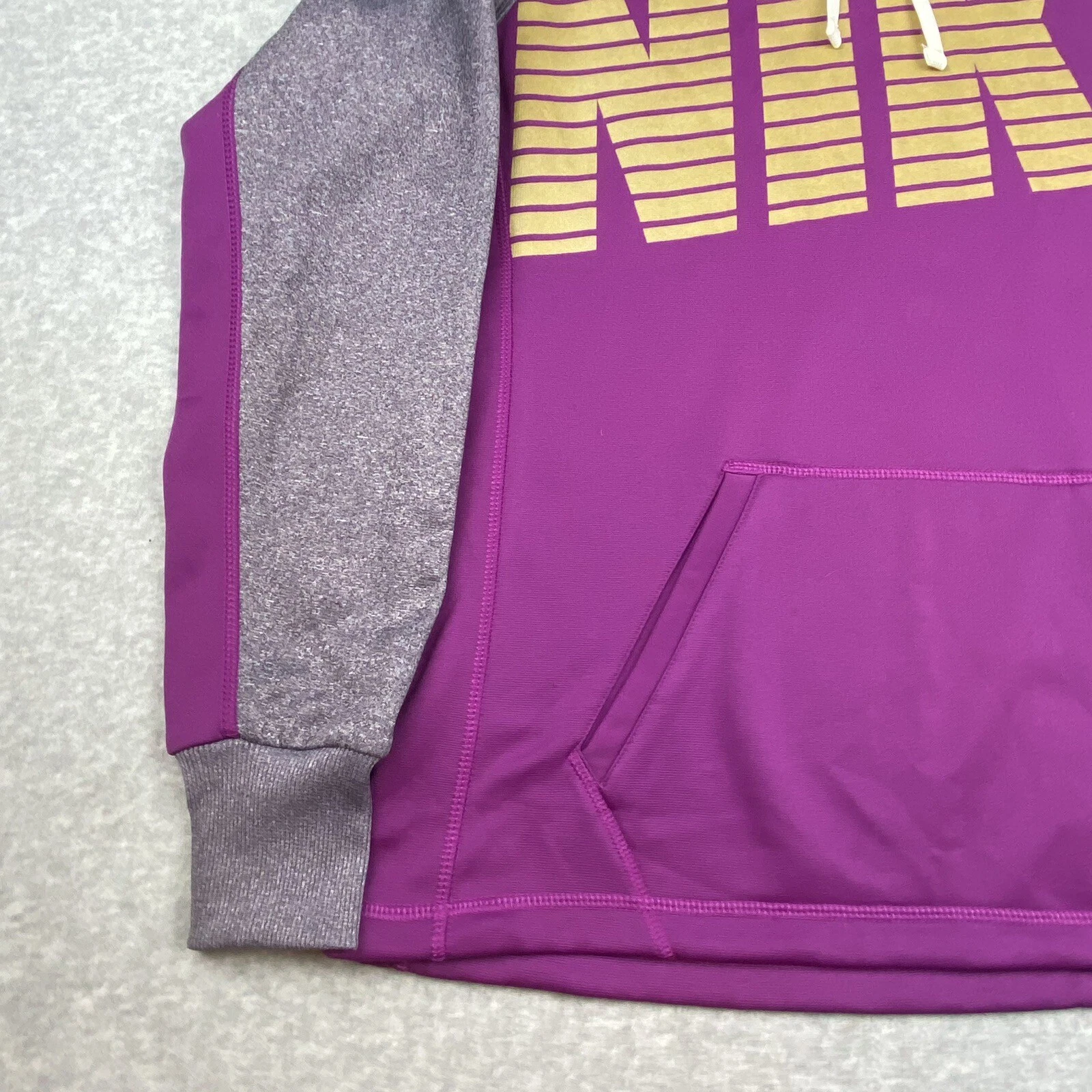 VETEMENTS Felpa con cappuccio da donna Nike taglia media therma fit pile atletica da corsa viola
