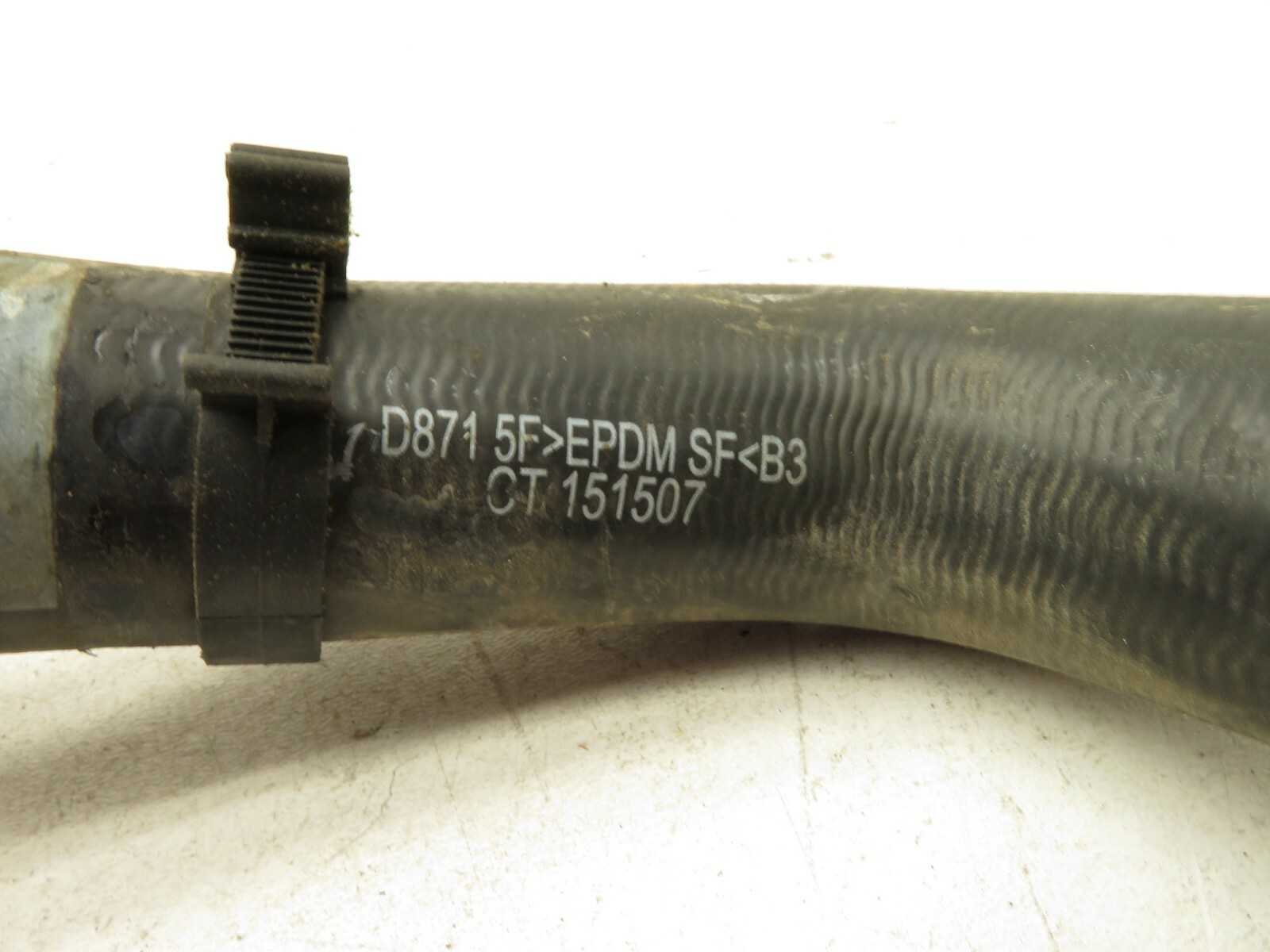 2014-2017 MASERATI GHIBLI SEDAN ENGINE COOLANT COOLING RADIATOR HOSE PIPE OEM